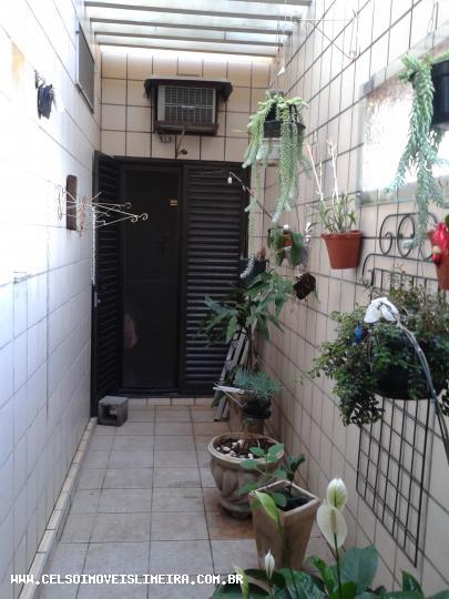 Casa à venda com 4 quartos, 300m² - Foto 13