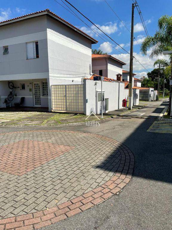 Sobrado à venda com 3 quartos, 94m² - Foto 1