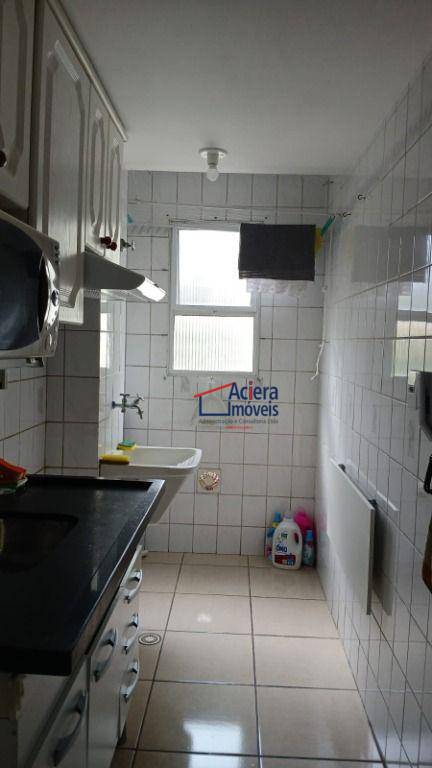 Apartamento à venda com 2 quartos, 65m² - Foto 4