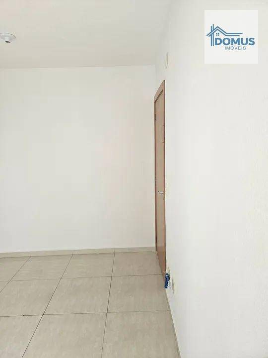 Apartamento à venda com 2 quartos, 45m² - Foto 9