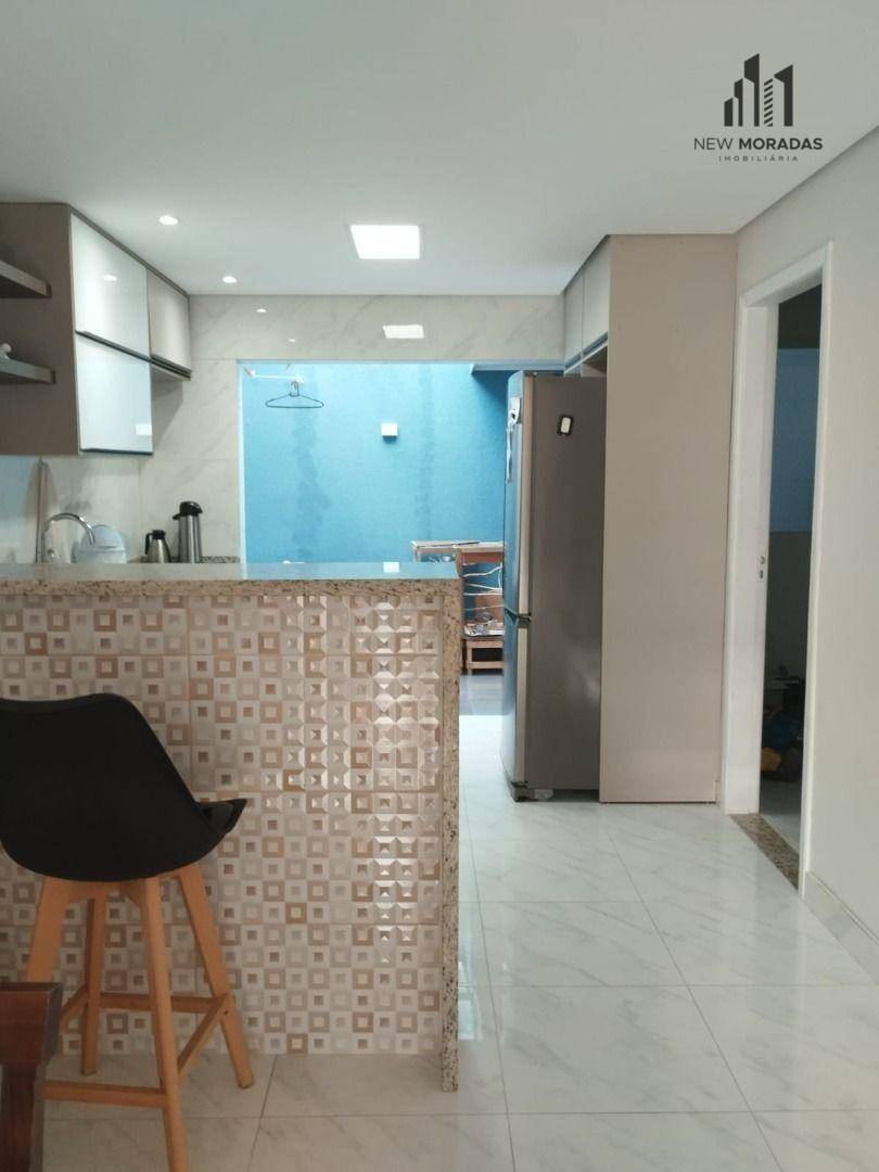 Sobrado à venda com 4 quartos, 180m² - Foto 13