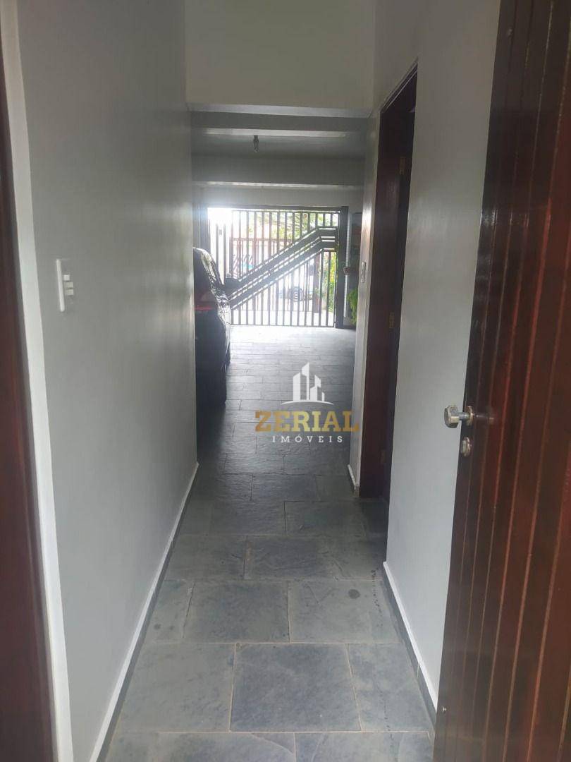 Sobrado à venda com 3 quartos, 192m² - Foto 44