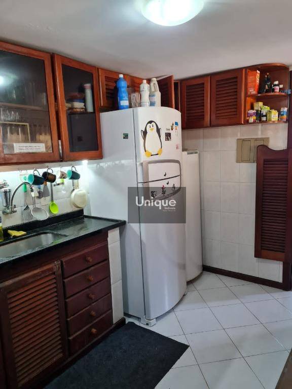 Casa à venda com 4 quartos, 153m² - Foto 28