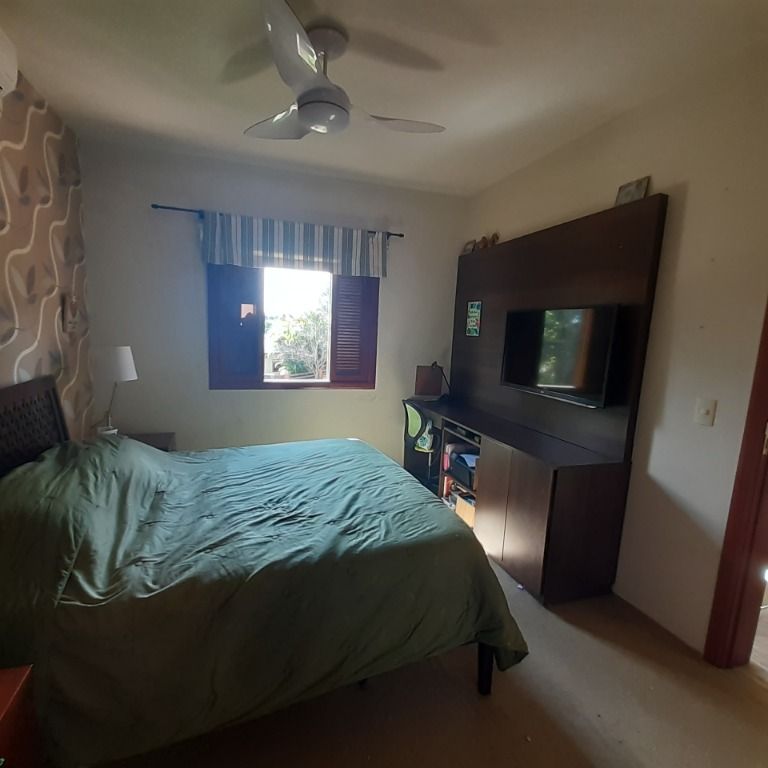 Casa de Condomínio à venda com 3 quartos, 232m² - Foto 12