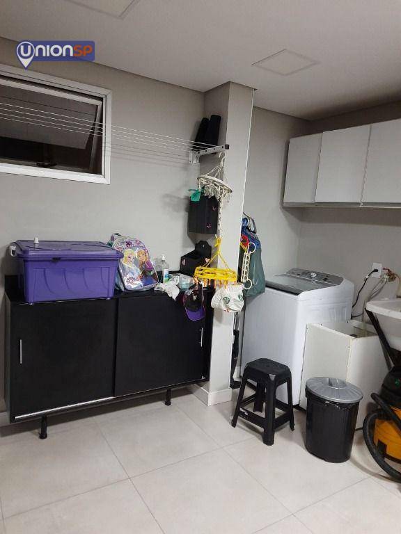 Apartamento à venda com 3 quartos, 124m² - Foto 35