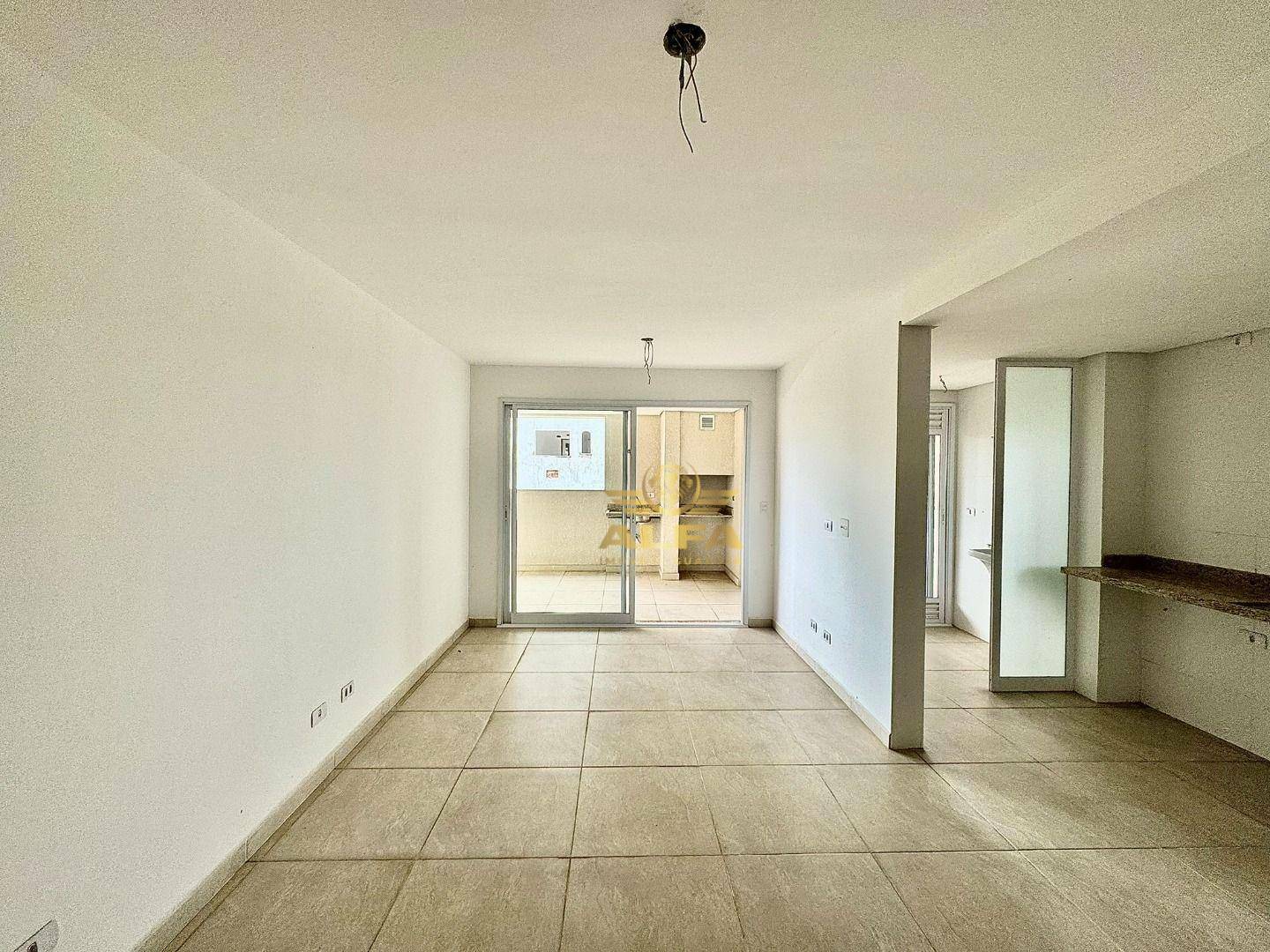 Apartamento à venda com 3 quartos, 135m² - Foto 4