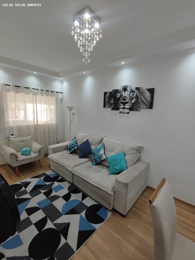 Casa à venda com 2 quartos, 58m² - Foto 1