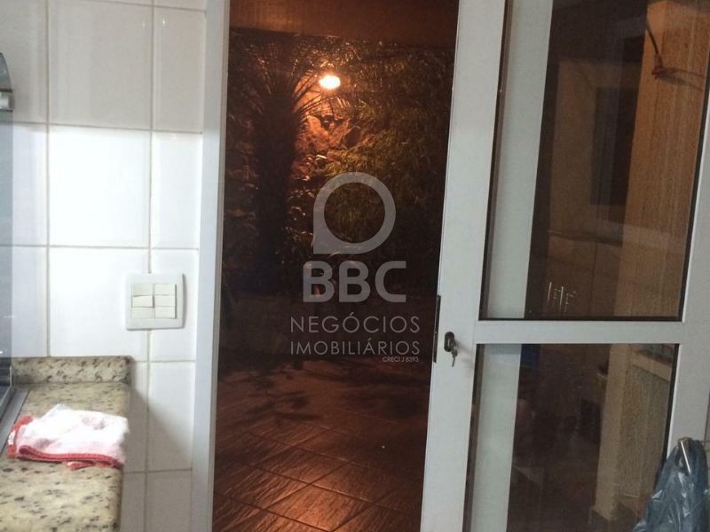 Sobrado à venda com 3 quartos, 238m² - Foto 26