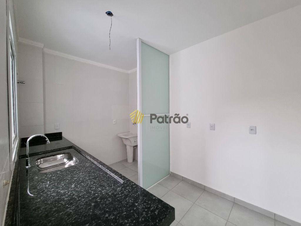 Apartamento à venda com 2 quartos, 56m² - Foto 2