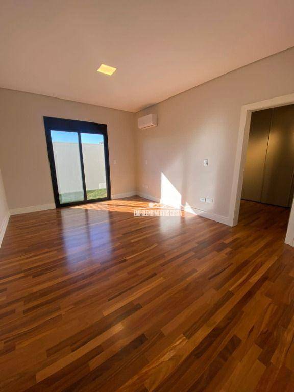 Casa de Condomínio à venda com 4 quartos, 350m² - Foto 22