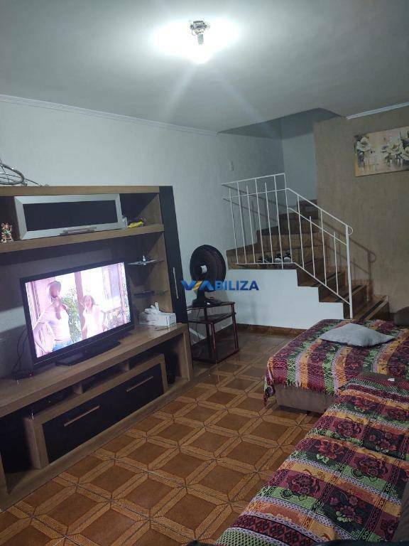 Sobrado à venda com 2 quartos, 134m² - Foto 3