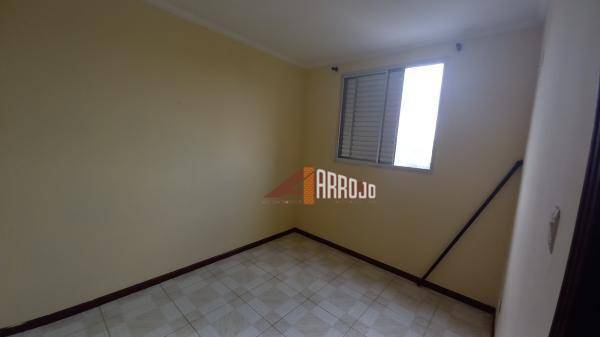 Apartamento à venda com 2 quartos, 49m² - Foto 12