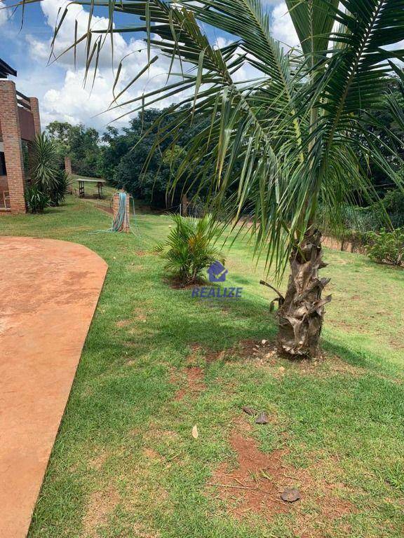 Casa de Condomínio à venda com 3 quartos, 300m² - Foto 23