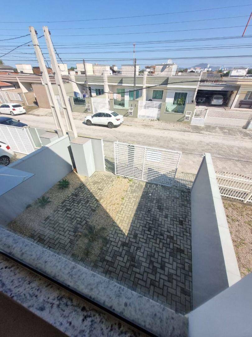 Sobrado à venda com 3 quartos, 100m² - Foto 14