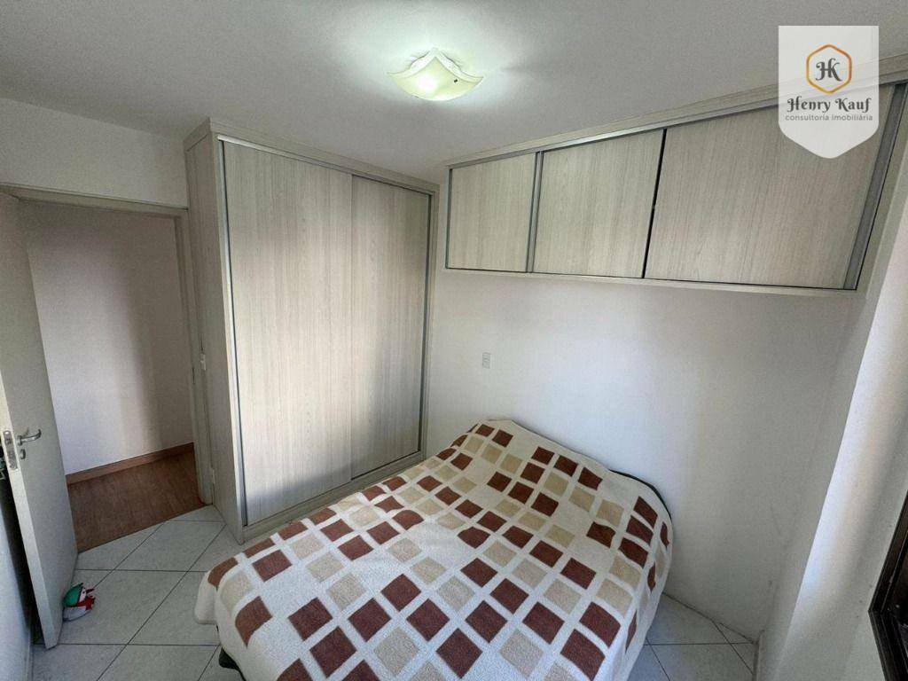 Apartamento à venda com 2 quartos, 74m² - Foto 18