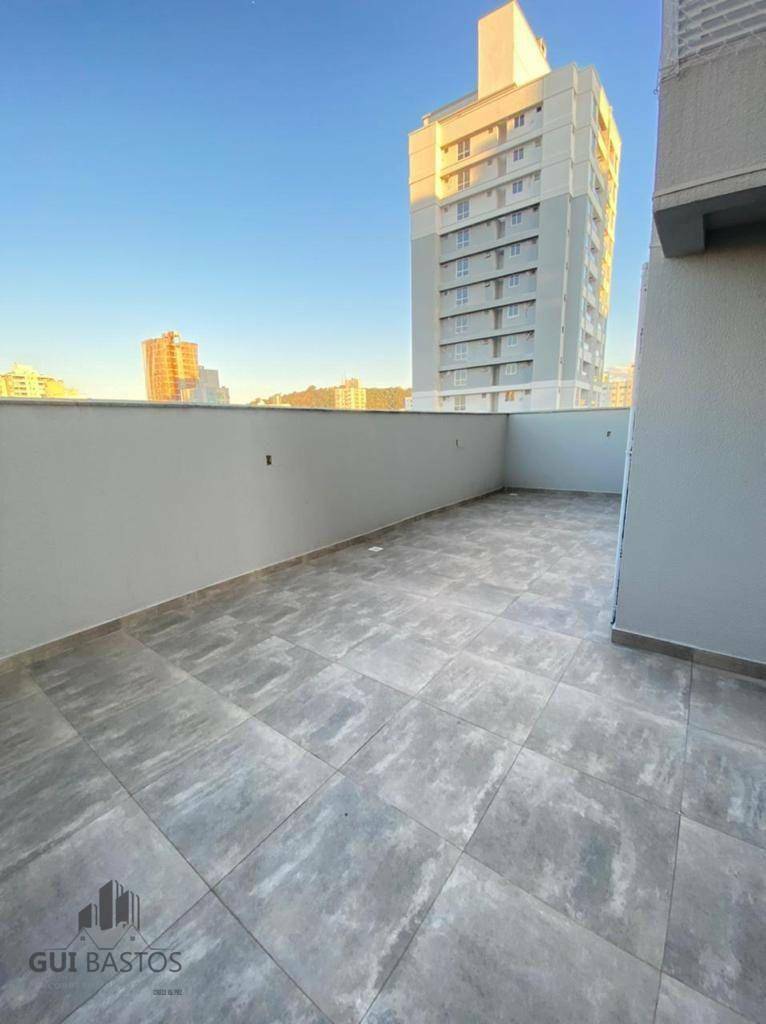 Apartamento à venda com 3 quartos, 148m² - Foto 7