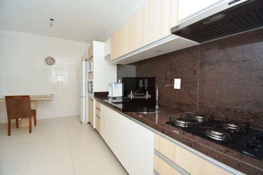 Apartamento à venda com 3 quartos, 137m² - Foto 10