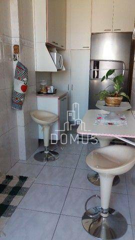 Apartamento à venda com 2 quartos, 61m² - Foto 8