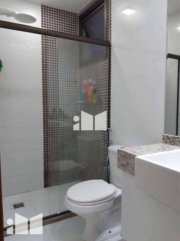 Apartamento à venda com 4 quartos, 165m² - Foto 25