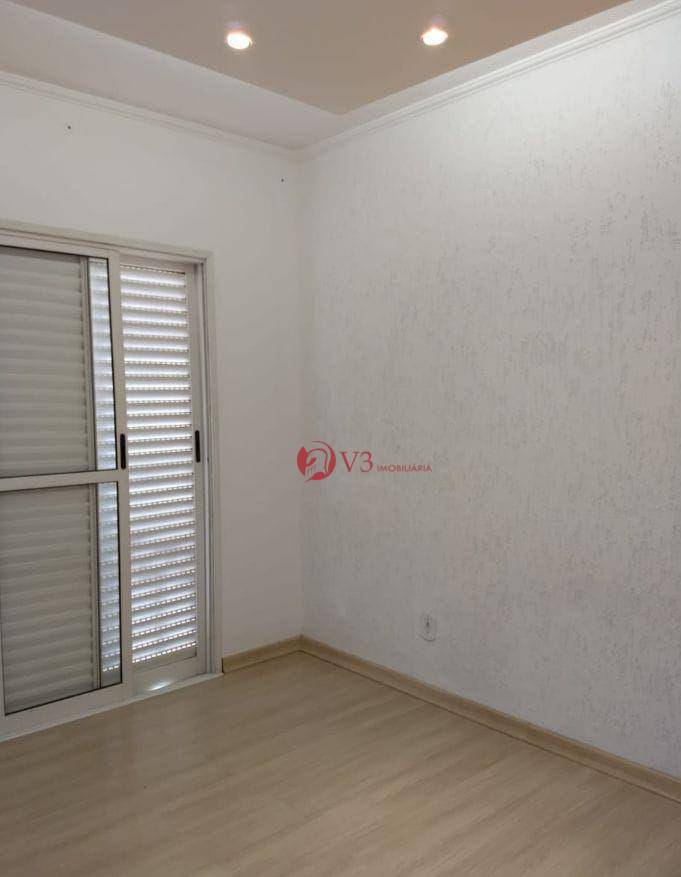 Apartamento à venda com 2 quartos, 70m² - Foto 10