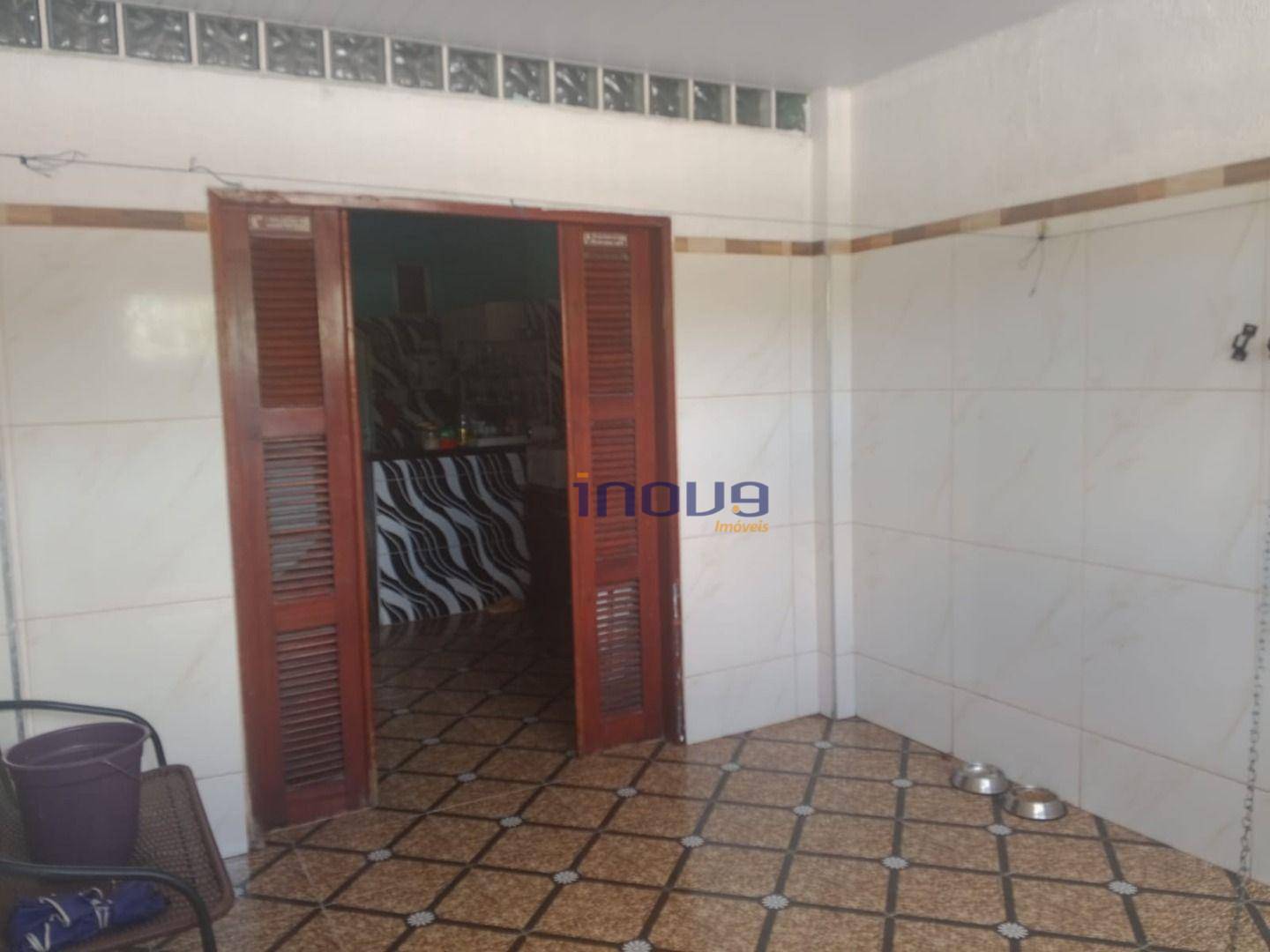 Casa, 2 quartos, 80 m² - Foto 1