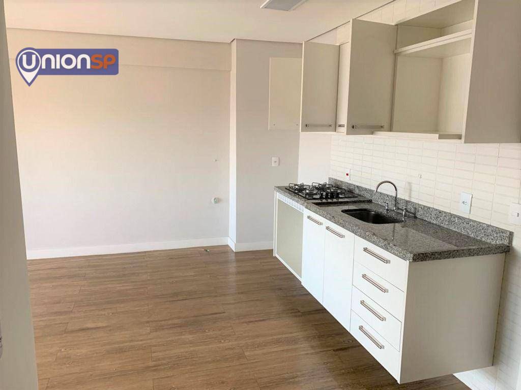 Apartamento à venda com 2 quartos, 79m² - Foto 3