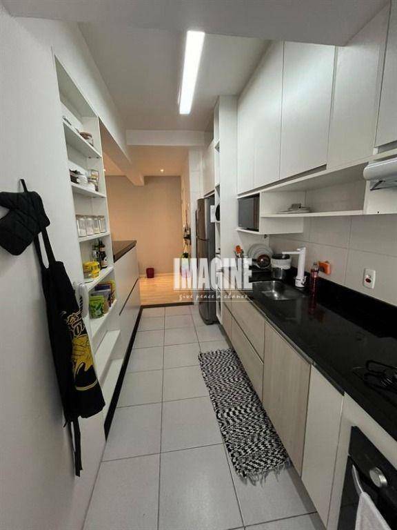 Apartamento à venda com 2 quartos, 86m² - Foto 7