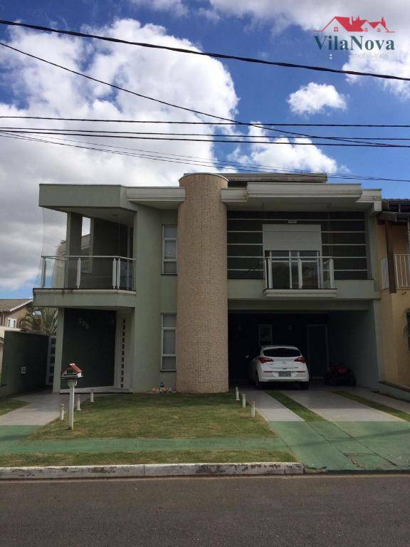 Casa de Condomínio à venda com 4 quartos, 305m² - Foto 1