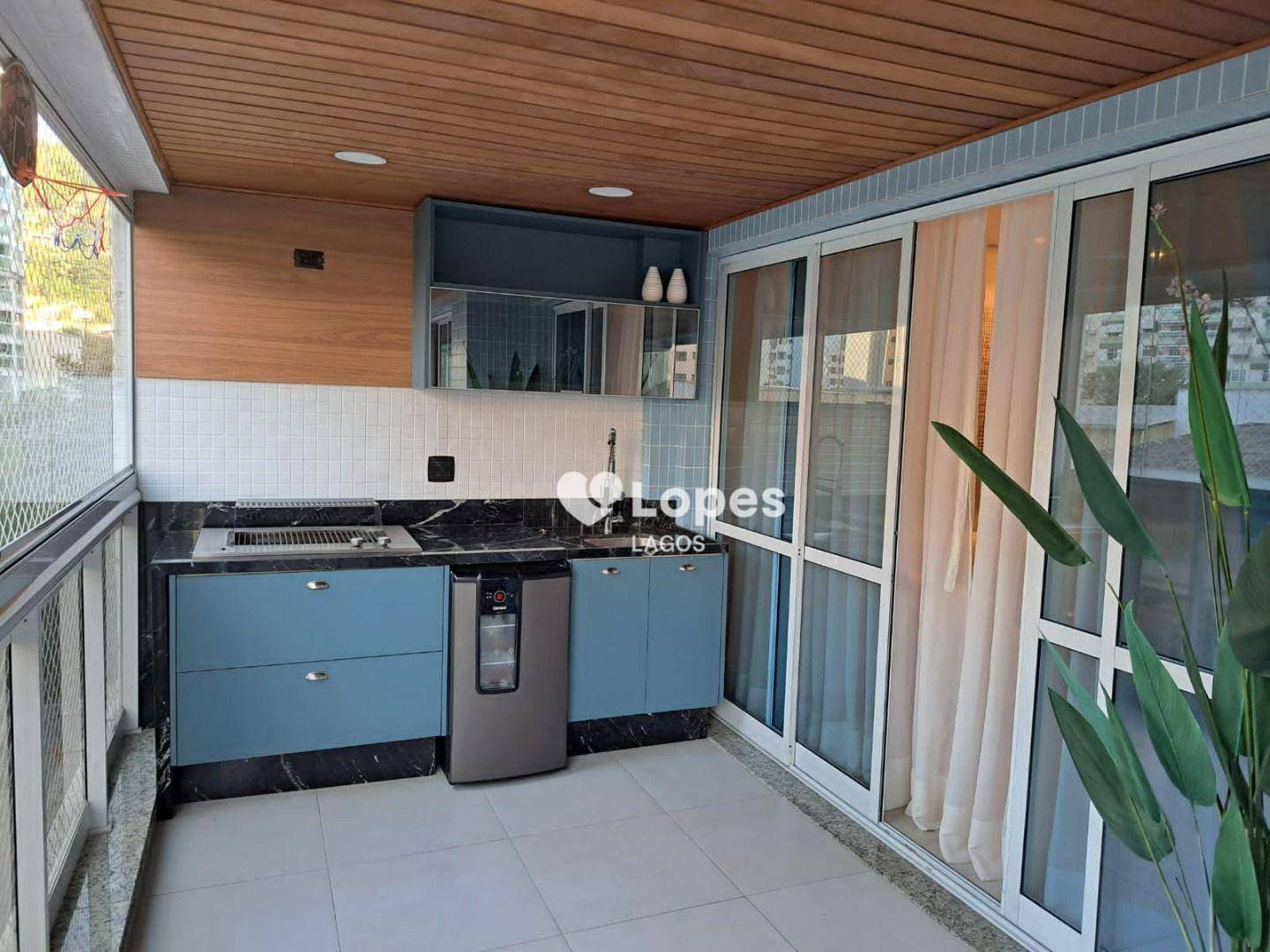 Apartamento à venda com 4 quartos, 181m² - Foto 4