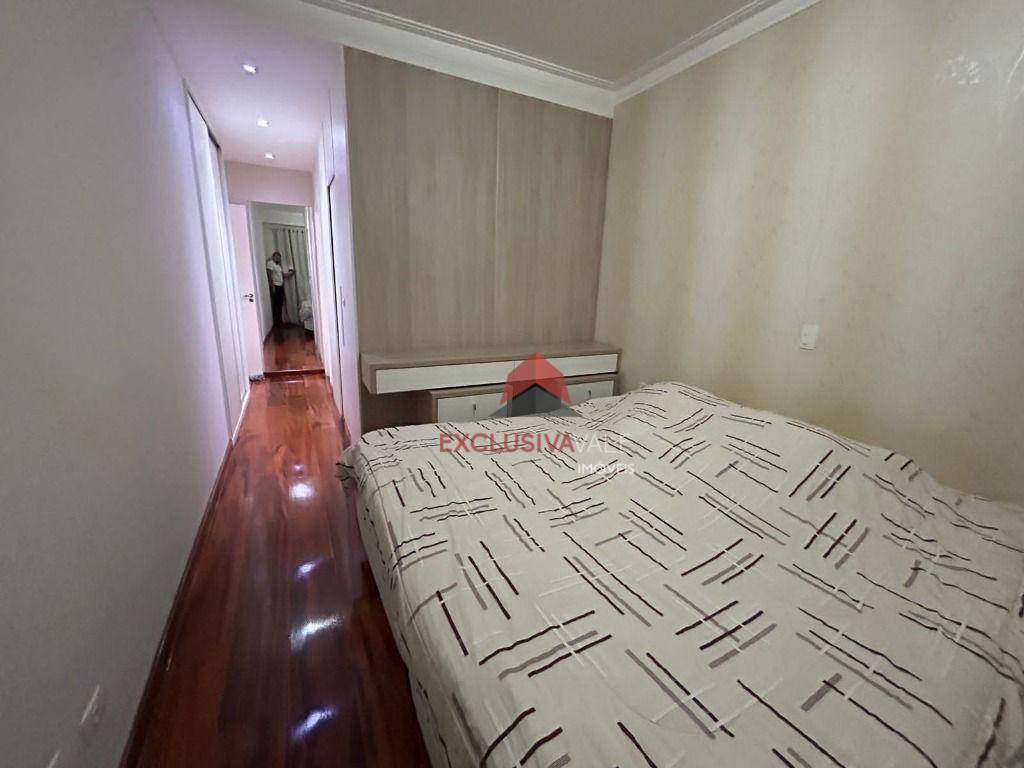 Apartamento à venda com 3 quartos, 156m² - Foto 19