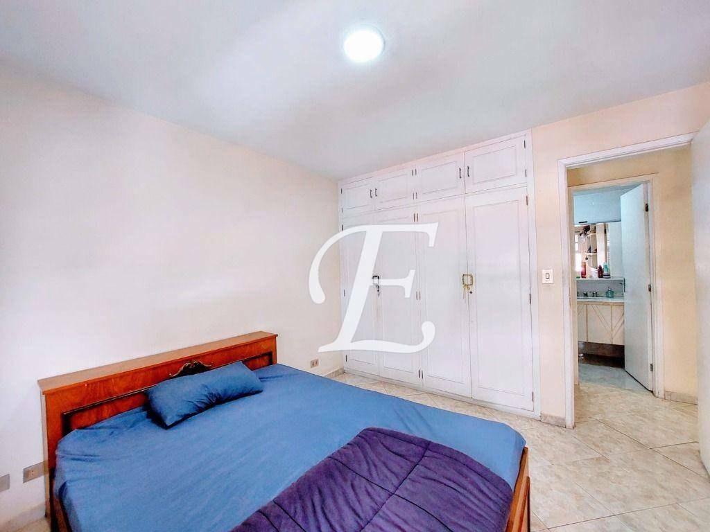 Apartamento à venda com 2 quartos, 70m² - Foto 15