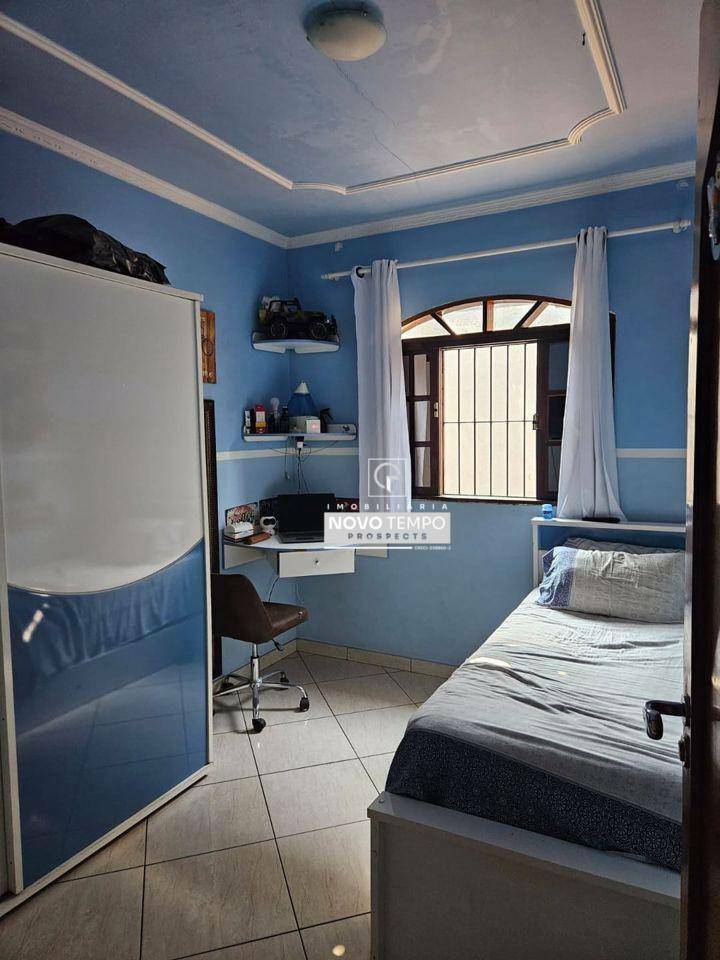 Casa à venda com 3 quartos, 200m² - Foto 7