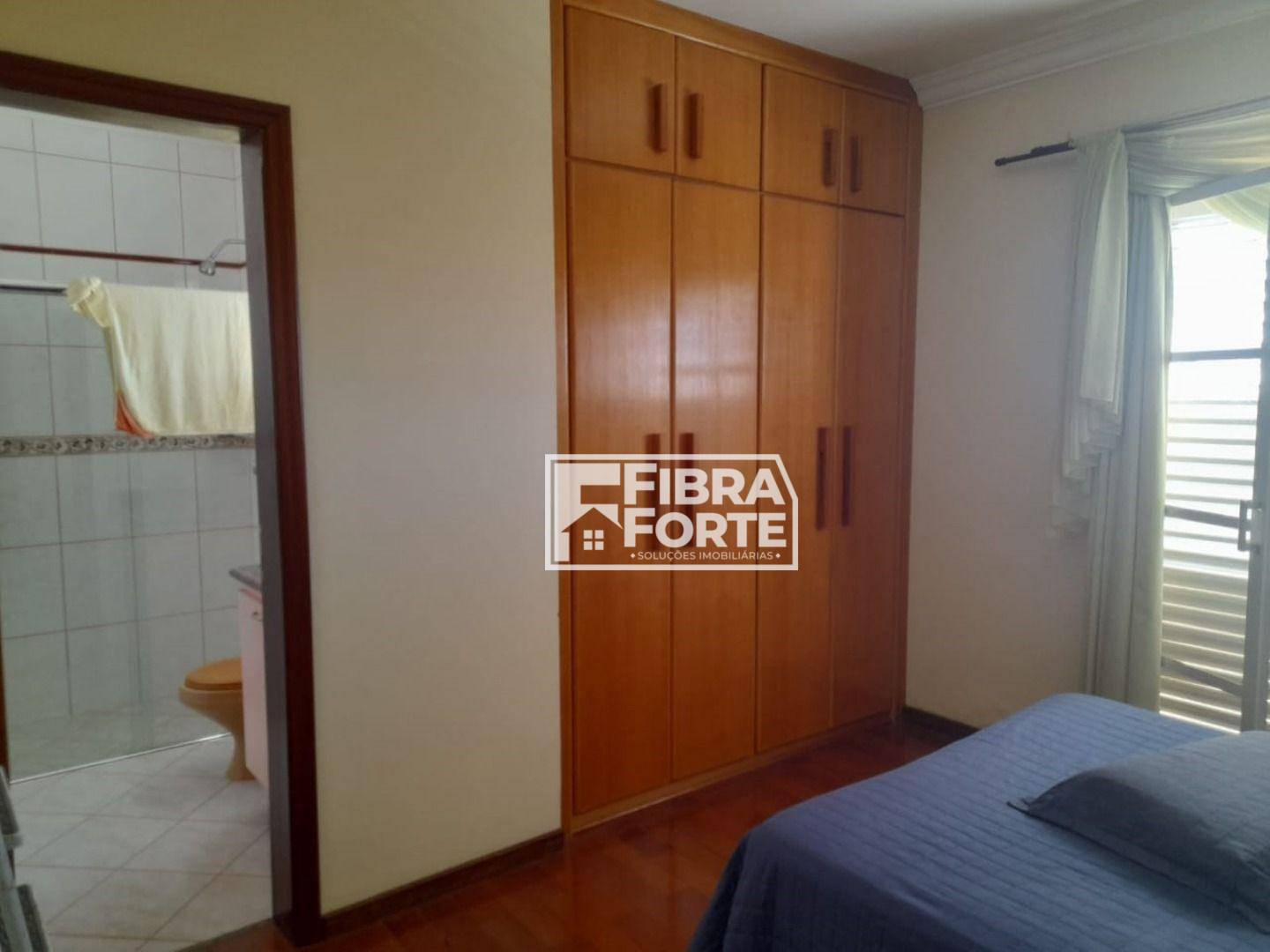 Casa de Condomínio à venda com 4 quartos, 288m² - Foto 11