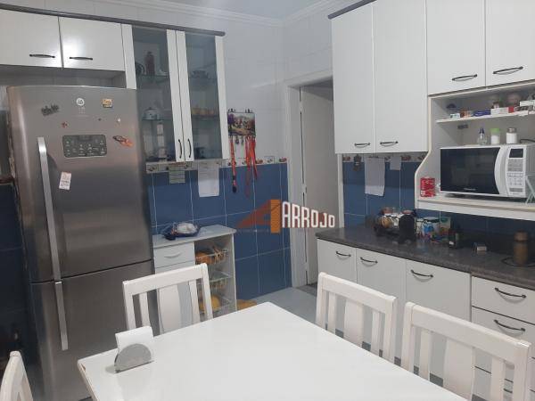 Sobrado à venda com 3 quartos, 148m² - Foto 10