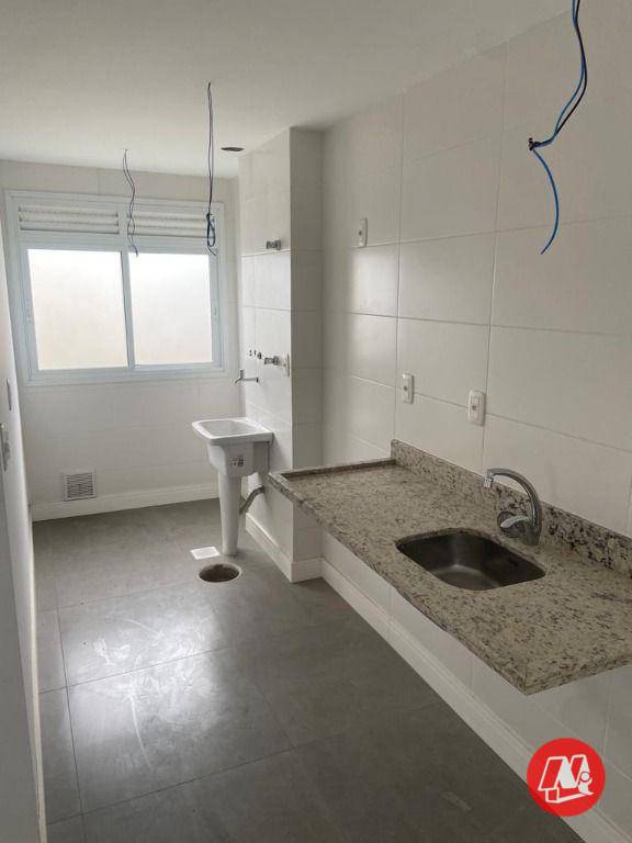 Apartamento à venda com 2 quartos, 79m² - Foto 5