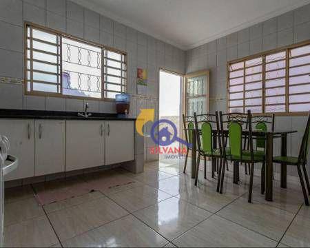 Casa à venda com 2 quartos, 171m² - Foto 7