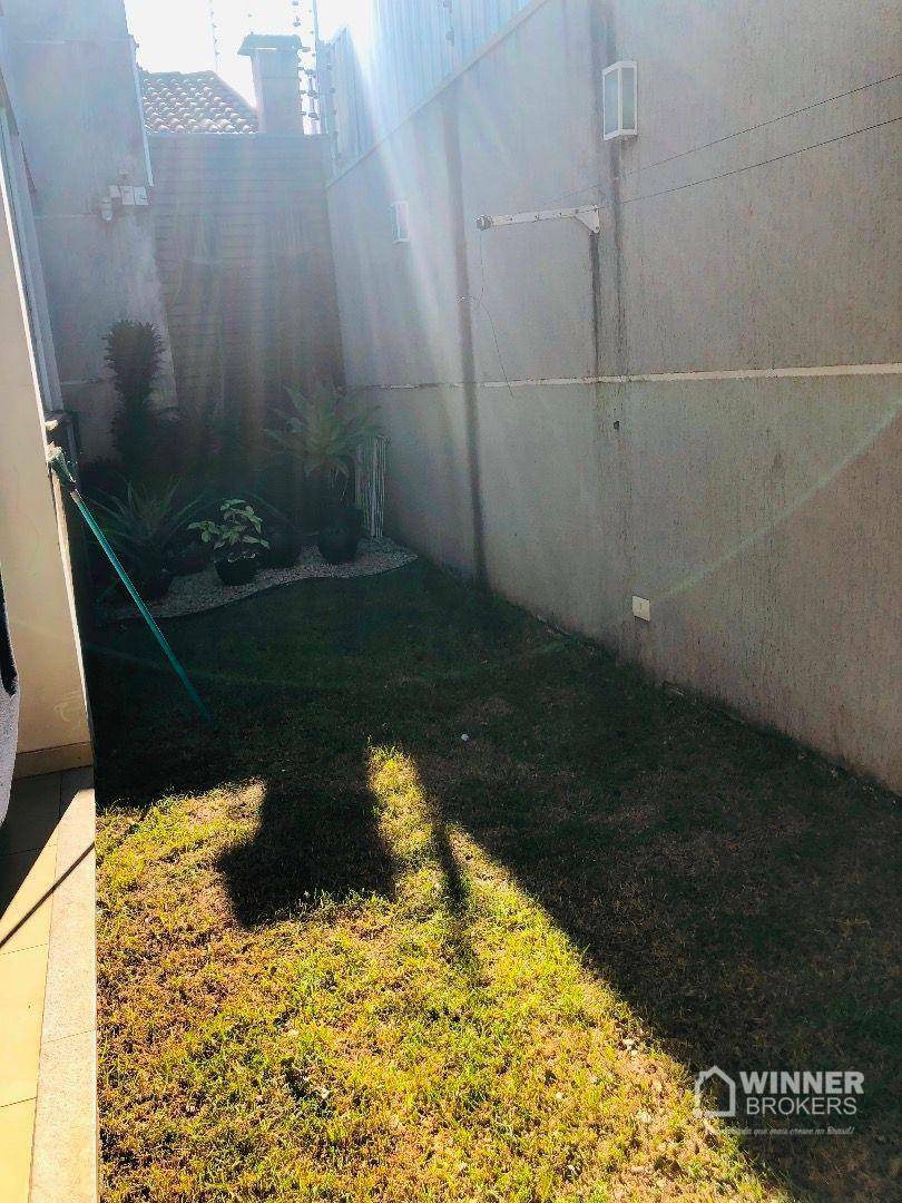 Sobrado à venda com 3 quartos, 215m² - Foto 26