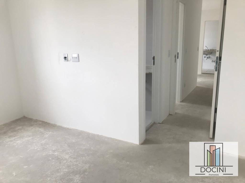 Apartamento à venda com 2 quartos, 69m² - Foto 3