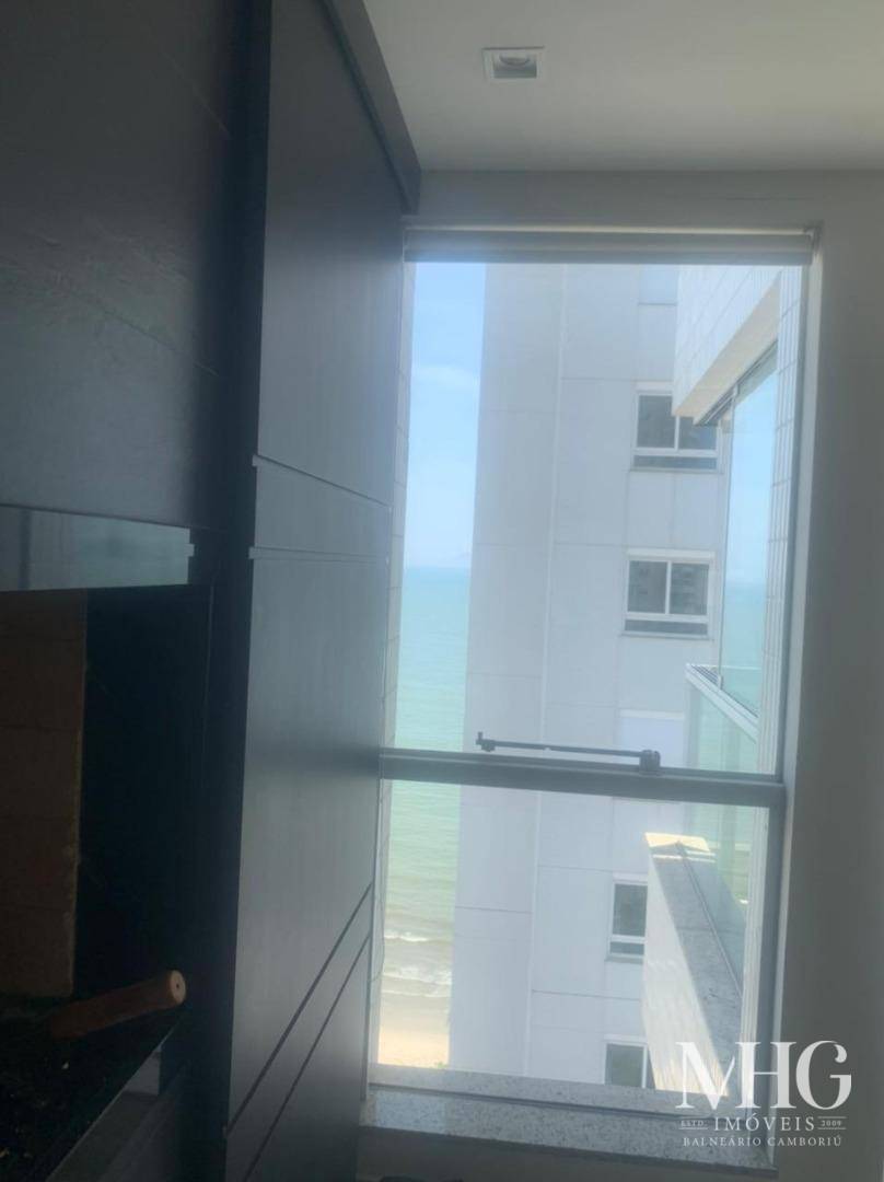 Apartamento à venda com 3 quartos, 131m² - Foto 7