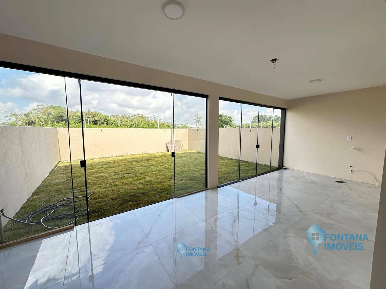 Casa à venda com 3 quartos, 184m² - Foto 5