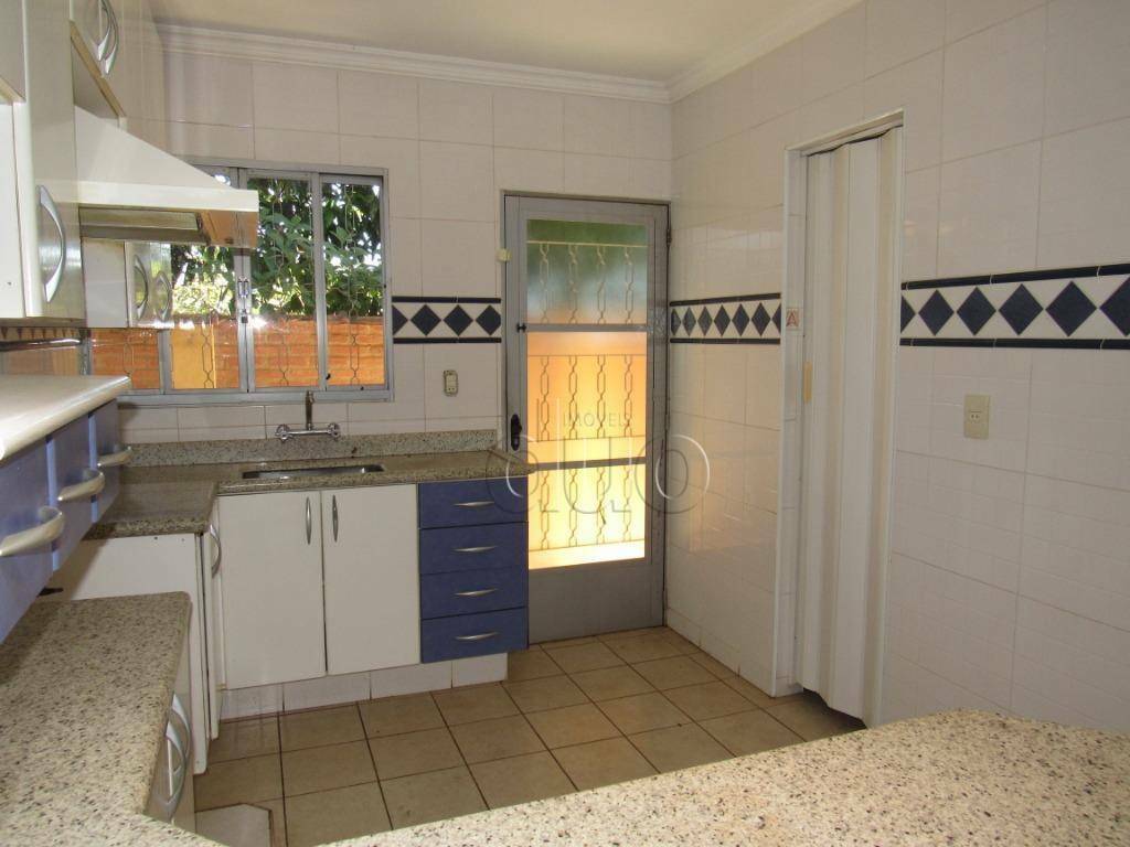 Chácara à venda com 3 quartos, 300m² - Foto 19