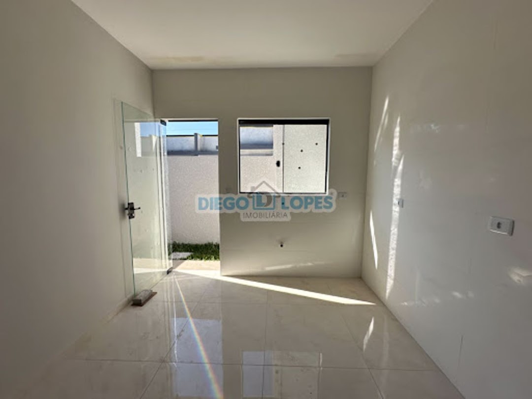 Casa à venda com 2 quartos, 43m² - Foto 8