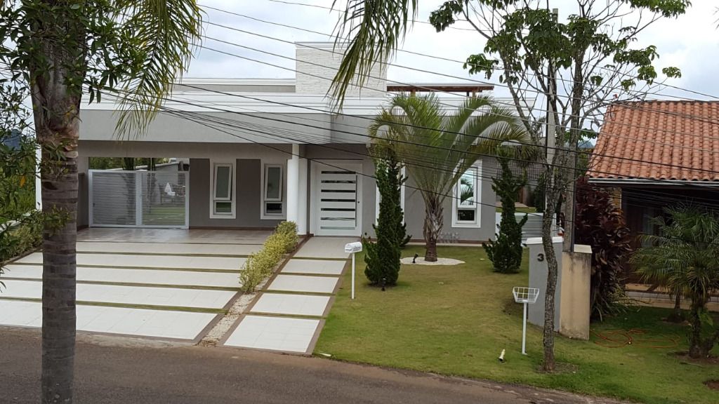 Casa de Condomínio à venda com 3 quartos, 292m² - Foto 3