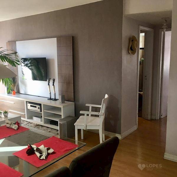 Apartamento à venda com 2 quartos, 77m² - Foto 2