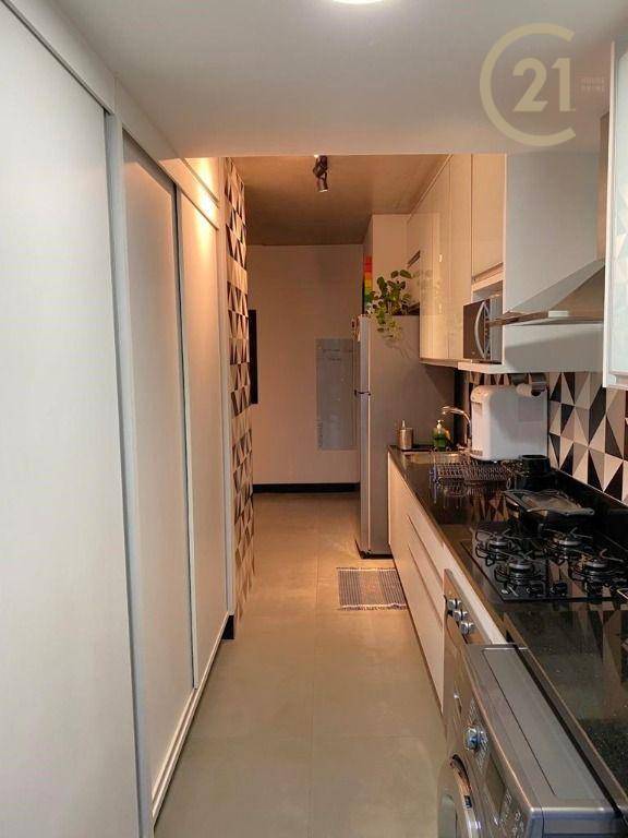 Apartamento à venda com 2 quartos, 74m² - Foto 17