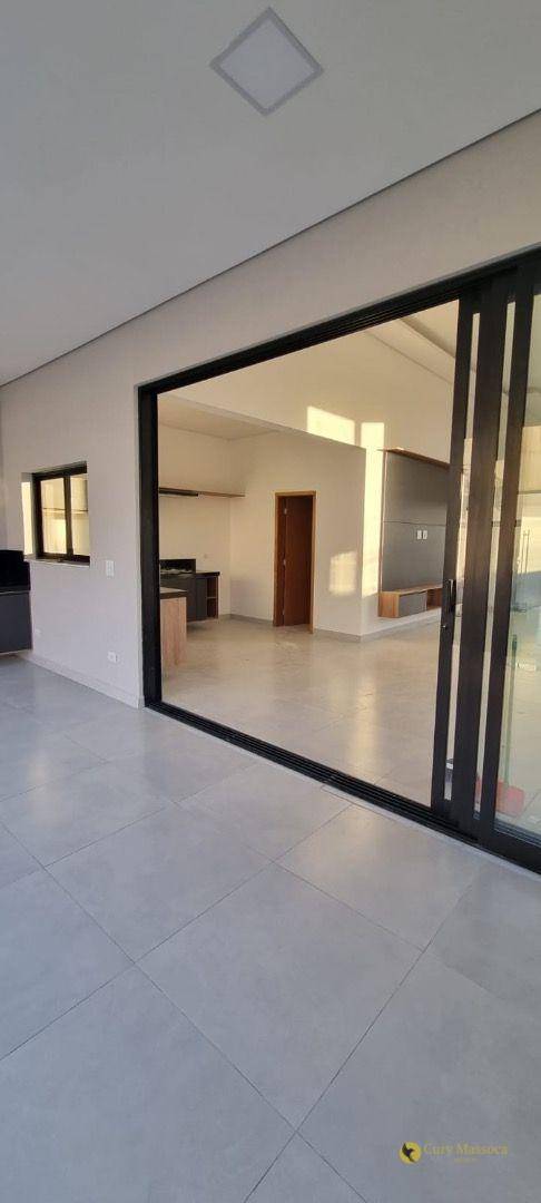 Casa de Condomínio para alugar com 3 quartos, 215m² - Foto 21