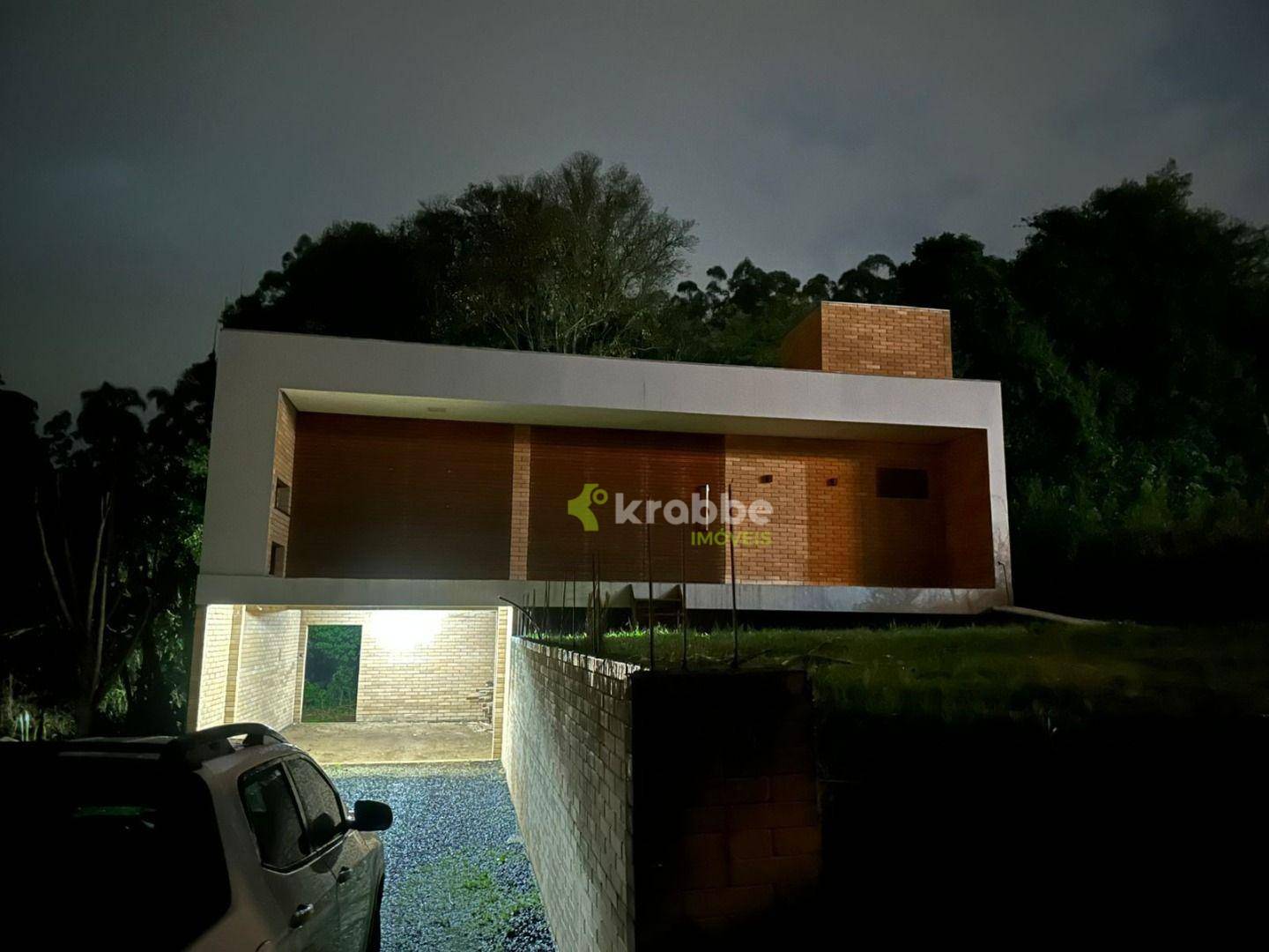 Casa, 1 quarto, 184 m² - Foto 2