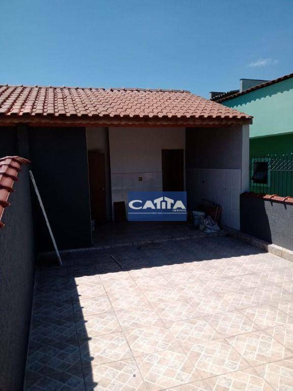 Sobrado à venda com 2 quartos, 105m² - Foto 2