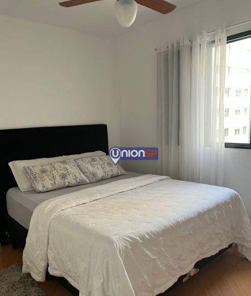 Apartamento à venda com 2 quartos, 63m² - Foto 4