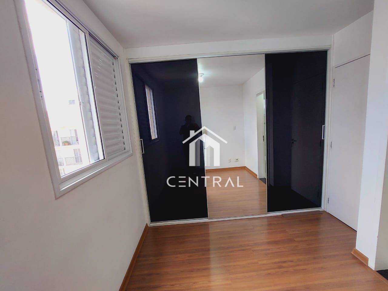 Apartamento à venda com 2 quartos, 64m² - Foto 11